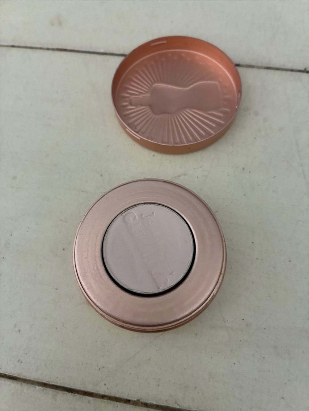Pressed Powder Compact — Rose Gold Tone - Picture 2 of 3